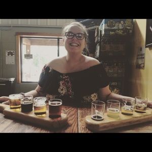 Meet your Posher, Cara